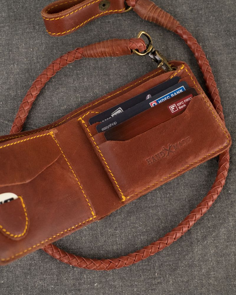 Buff Leather Guitarist Wallet - Cherry Red