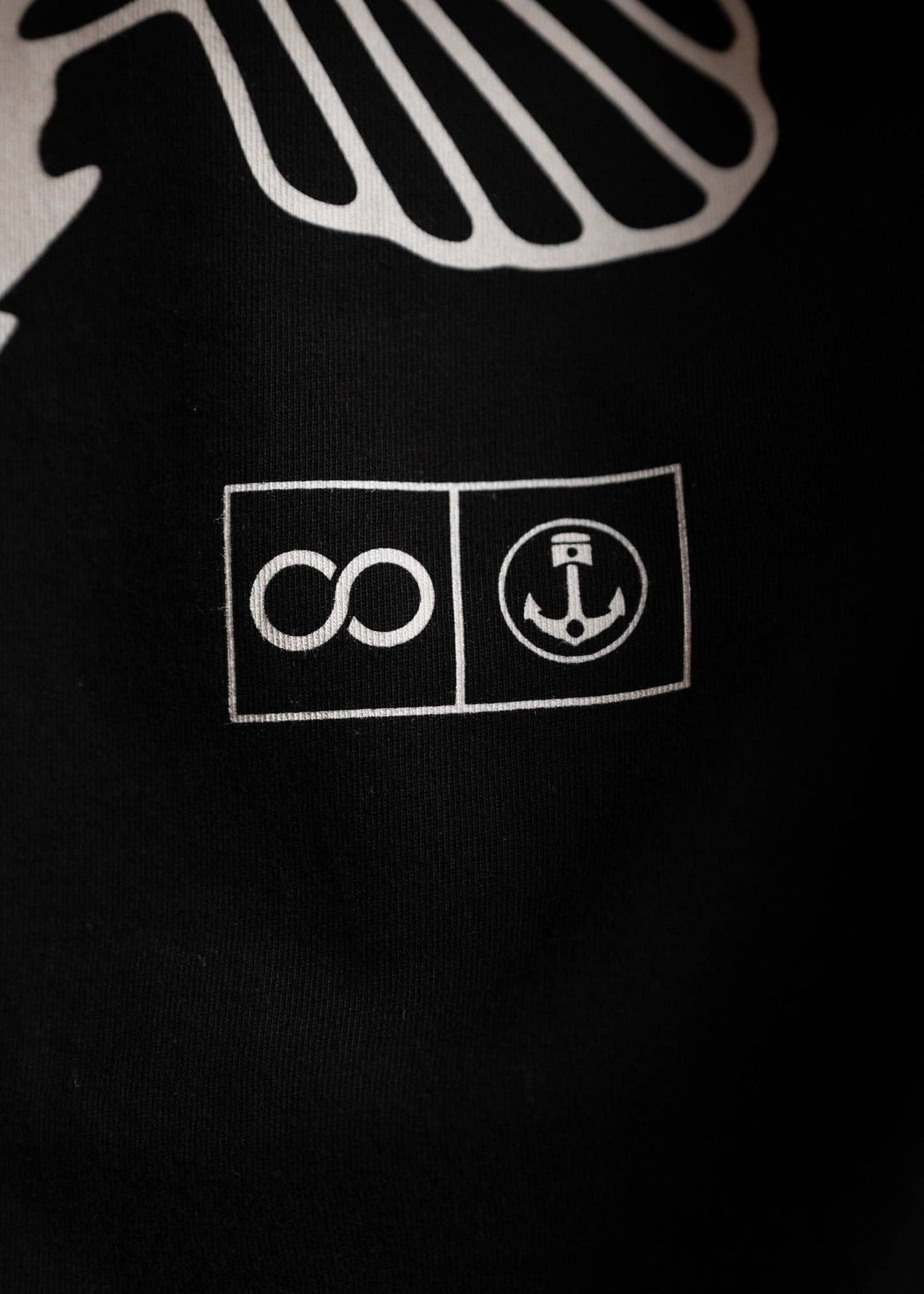 INR X Vahna Eagle Tee: Black / XX-Large