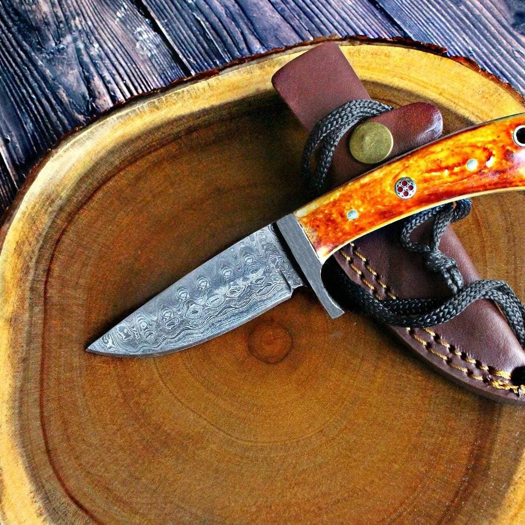 Damascus Hilt Titan Drop Point Hunter
