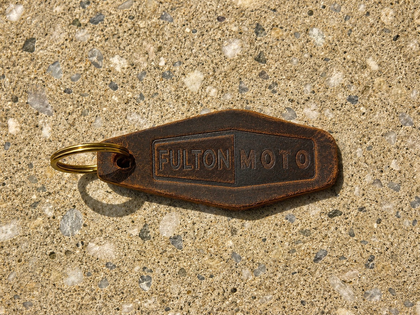 Fulton Moto Buffalo leather keychain - Brown