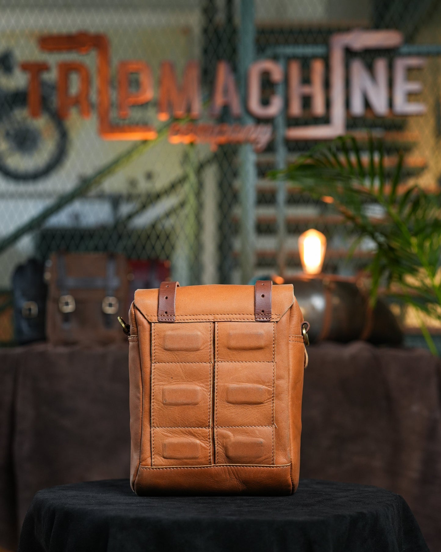 Buff Leather Tank & Tail Bag - Vintage Tan