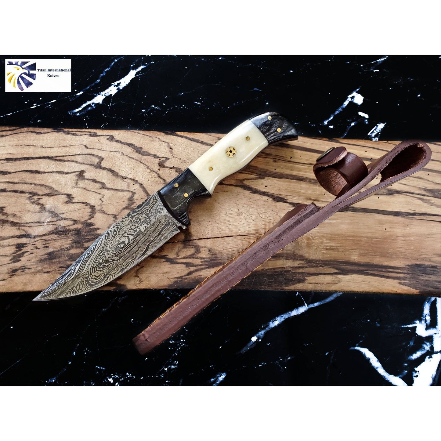 Damascus Steel Hunting Knife