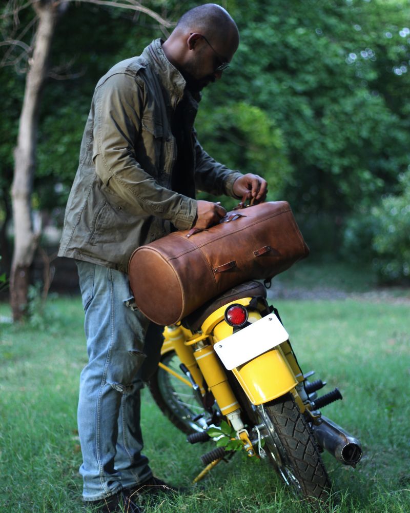 Buff Leather MIlitary Duffel - Vintage Tan