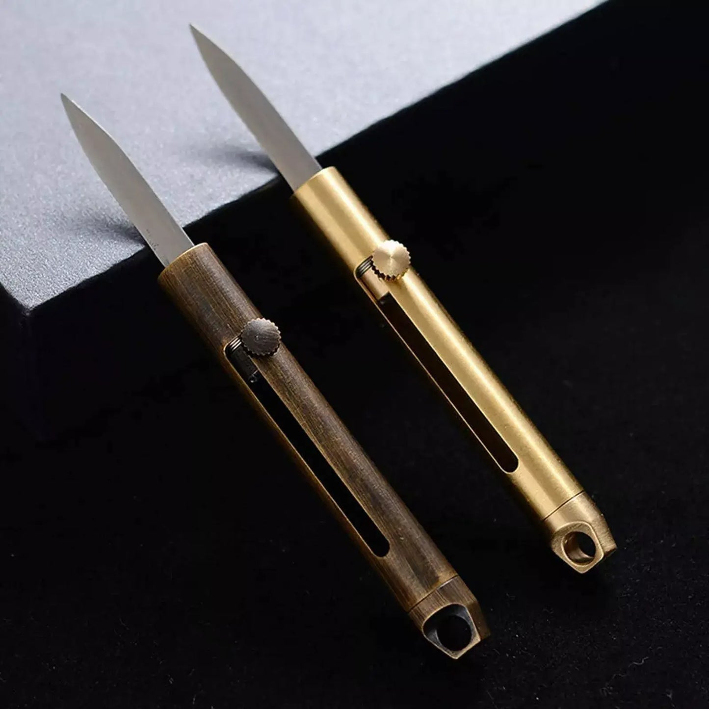 Brass Keychain Pocket Knife Twist Bolt Open: Bronze
