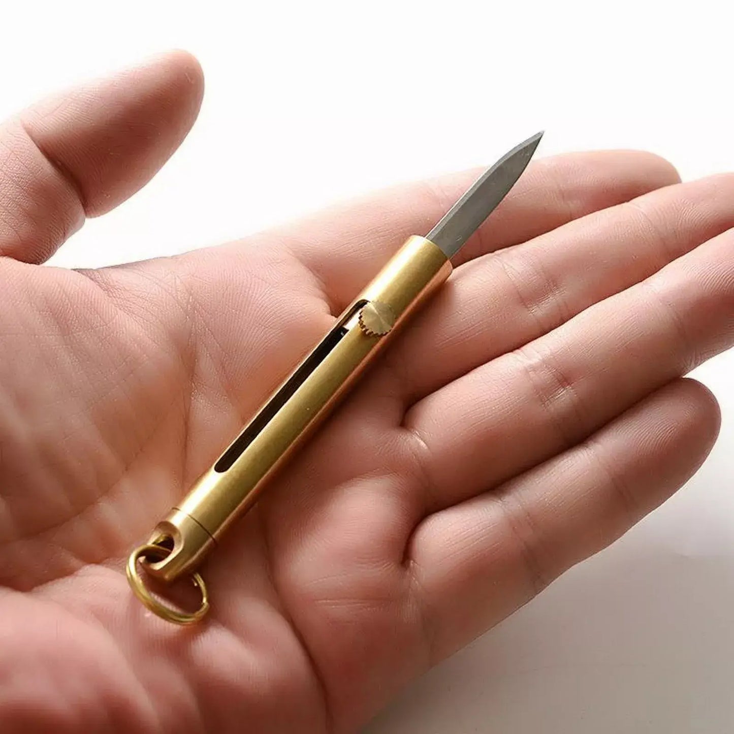 Brass Keychain Pocket Knife Twist Bolt Open: Bronze