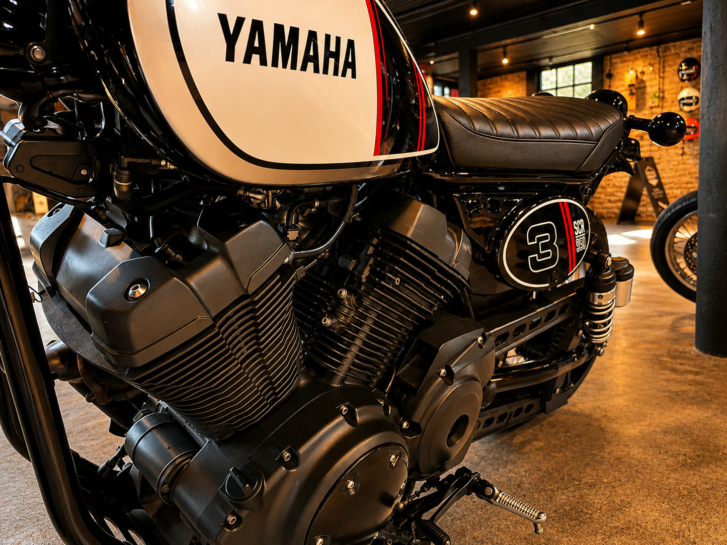 2017 Yamaha SCR950