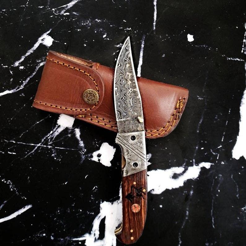 Classico Raindrop Damascus Buck Engraved Folding Blade