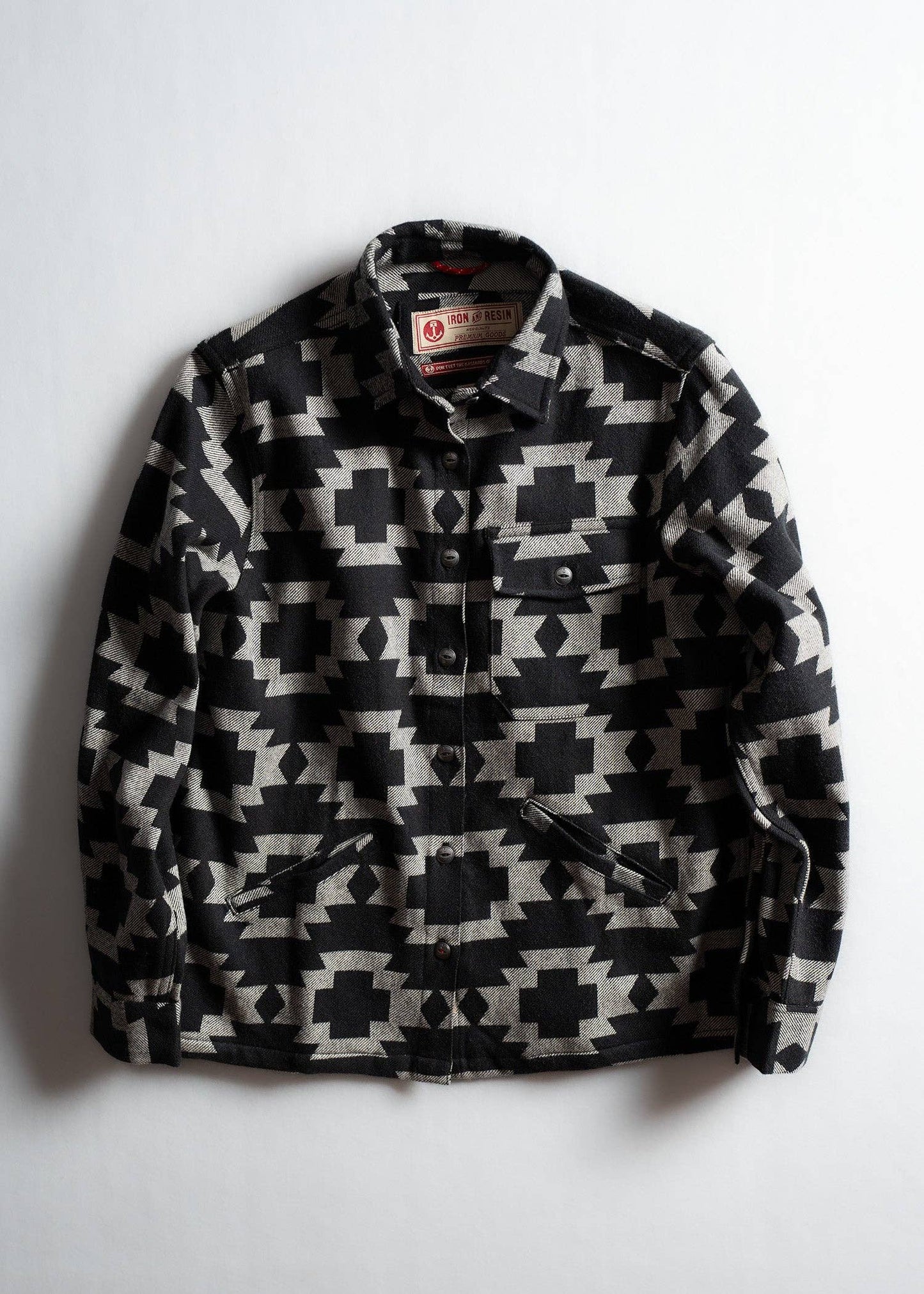 Women's Yumani Shirt: Black / X-Large