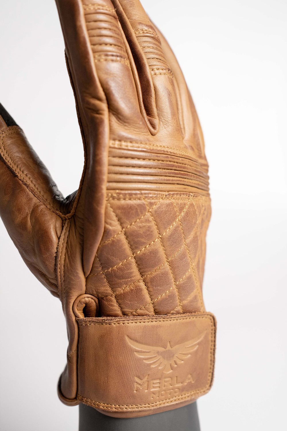 Cafe Quilted Gloves