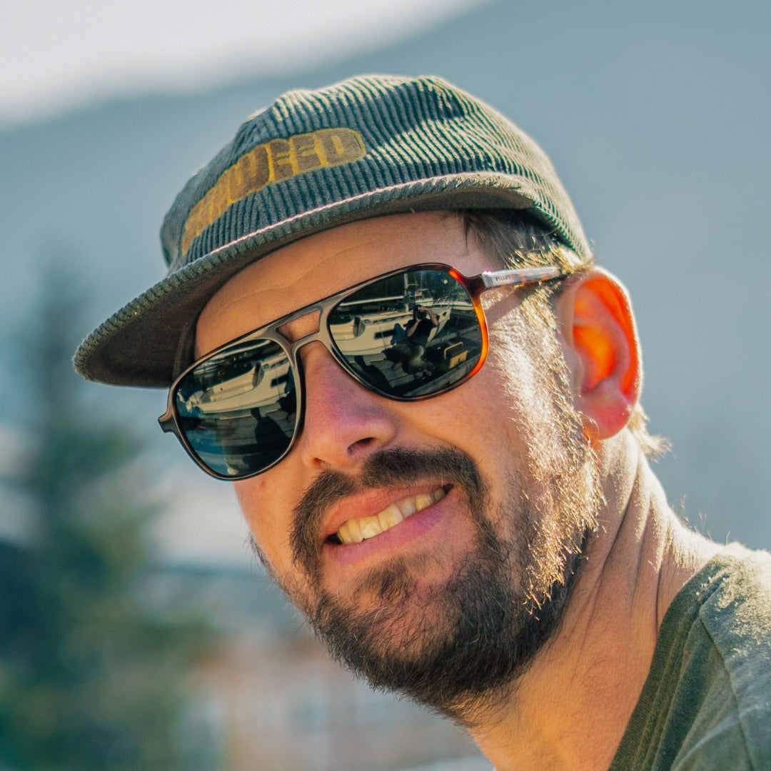 Howlin Polarized - Dark Tortoise
