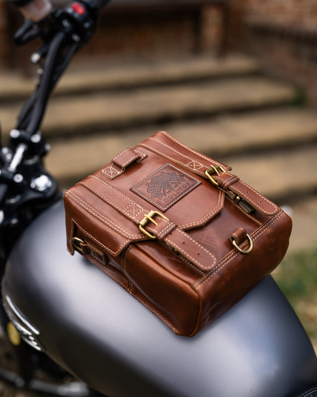 Leather Tank Bag - Large - Brown (Veg Tanned)