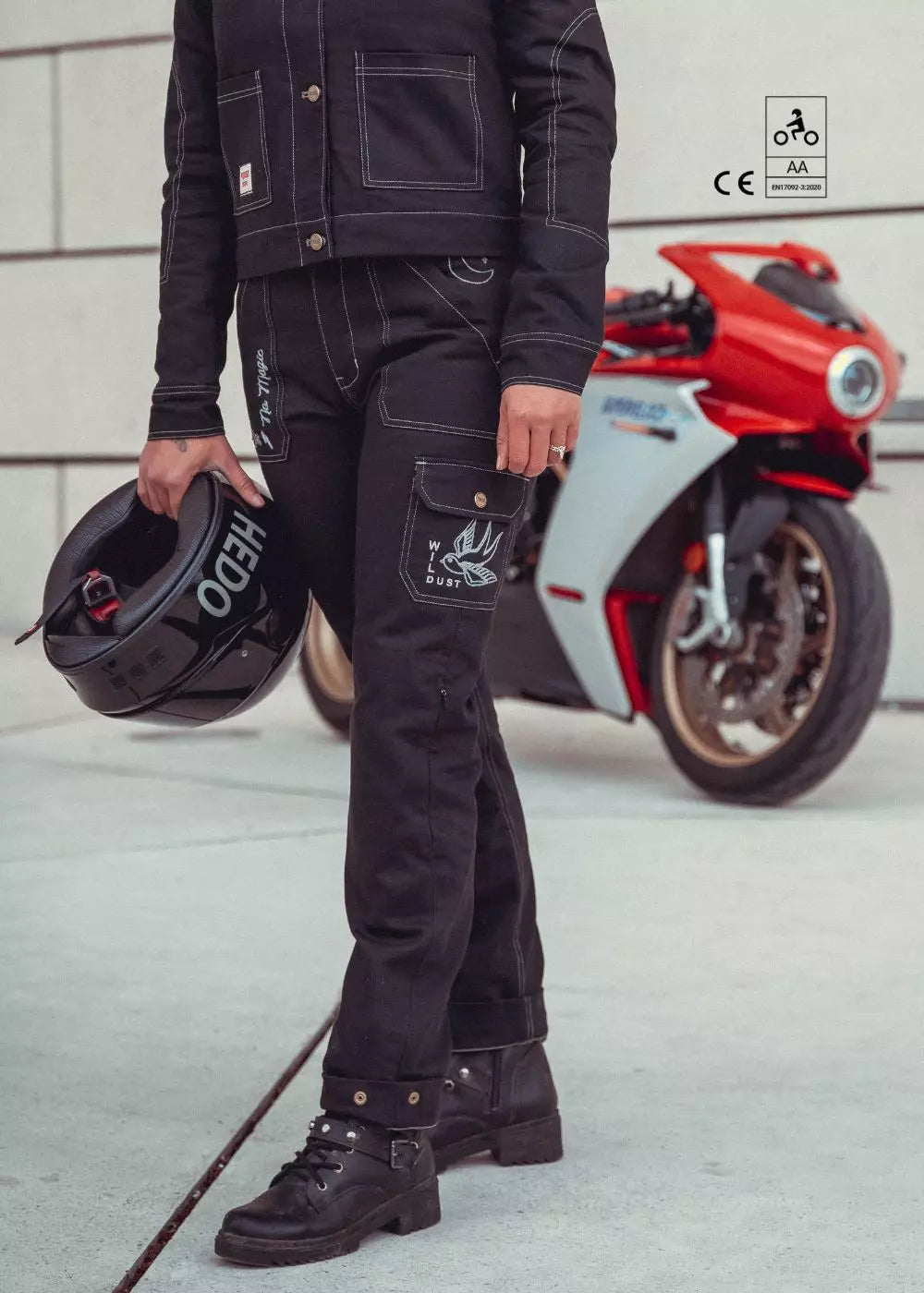 Women's CARGO OVERLAND - BLACK