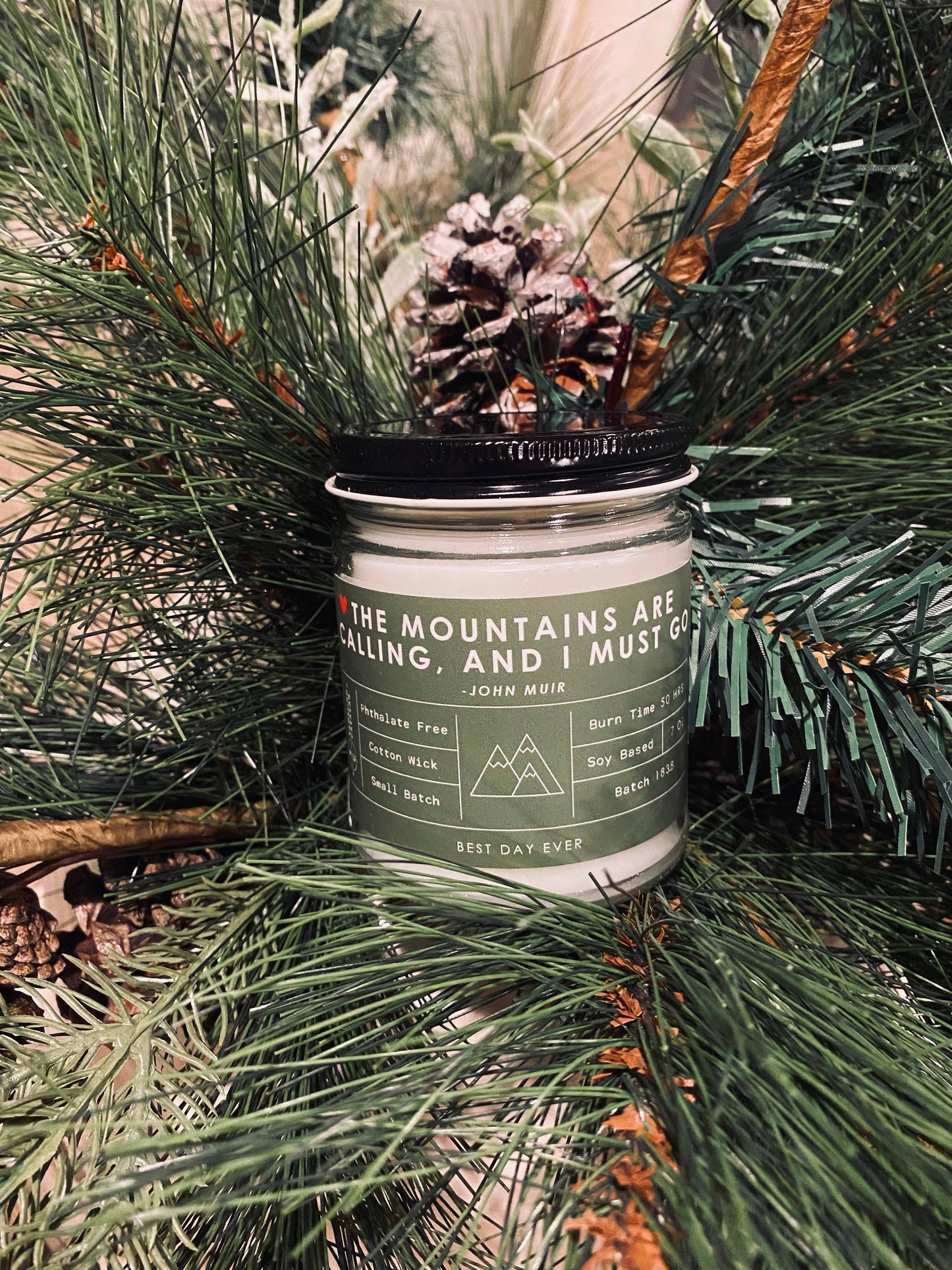 The Mountains Are Calling, And I Must Go (John Muir) Candle: Forest Green / Amber / Amber & Driftwood